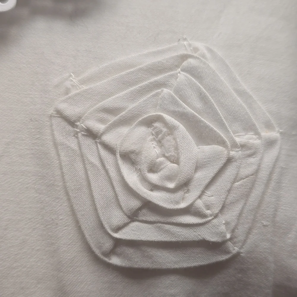 LoveShackFancy White Embellished Rosette Duvet Cover,King/Cal. King, Retail $329